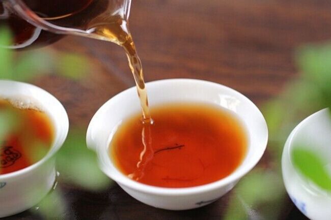 有关于普洱茶的“品”与“喝”的区别