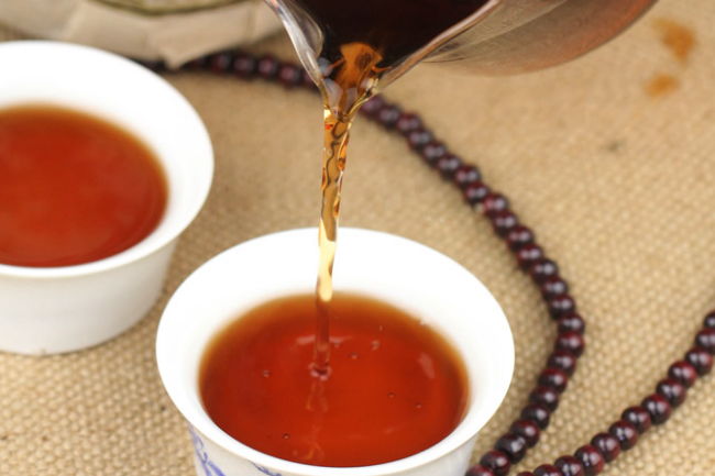 怎么品普洱茶冲泡与品茗普洱茶的方法