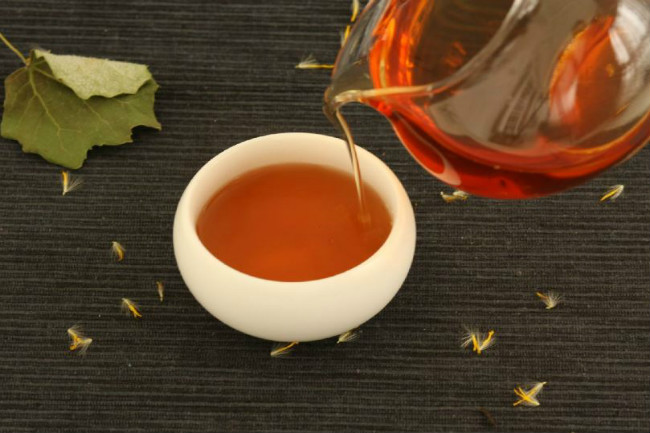 普洱茶的保质期有多长：百年普洱茶可信吗
