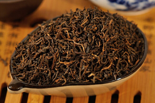 一起来学茶知识之关于普洱茶散茶的特征