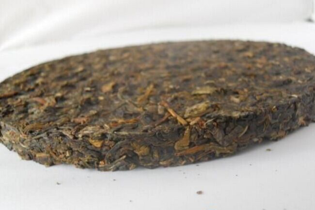 普洱茶知识之勐海茶厂的第一批圆茶铁饼