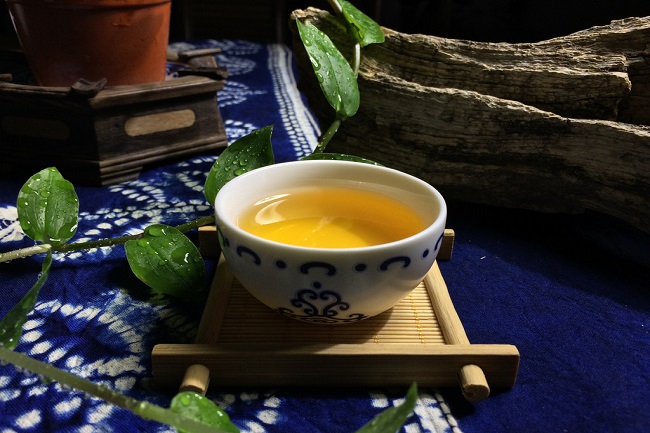 普洱的老茶头的特点以及它的冲泡方法