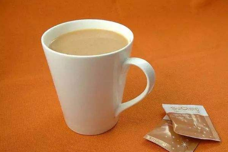 普洱茶和牛奶可以一起喝吗？怎么喝呢？