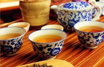 原来普洱茶这样喝才会更养生，以前的茶都白喝了！