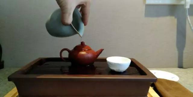不同普洱茶，怎样选择不同器型的紫砂壶冲泡？