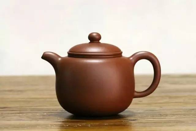 不同普洱茶，怎样选择不同器型的紫砂壶冲泡？