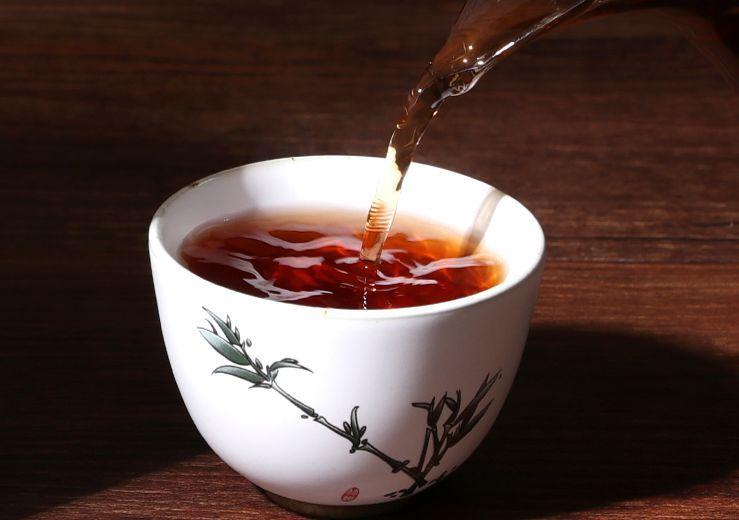 为什么大家都说普洱茶越存越香？原来还有另一种解释