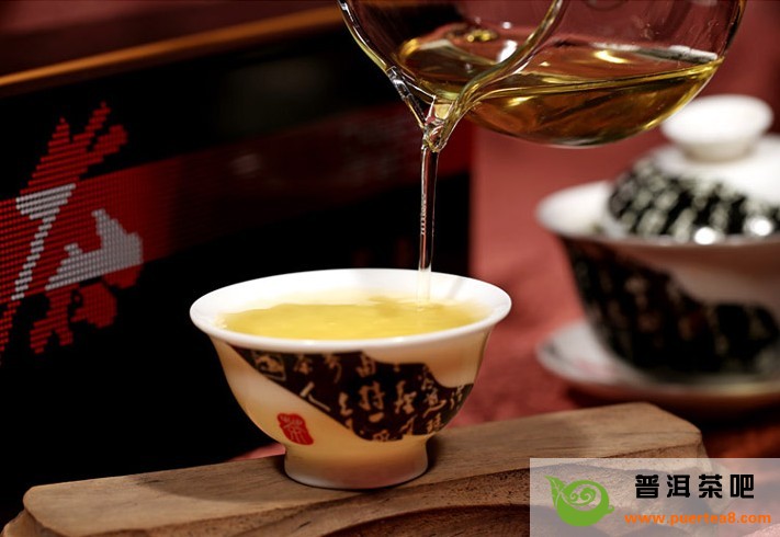 秋季应该怎么喝普洱茶呢？