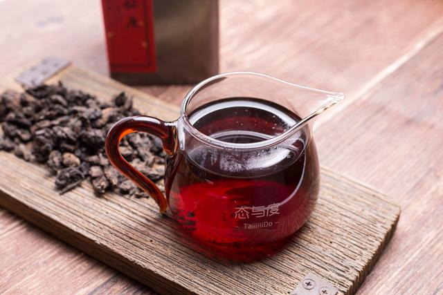 新普洱茶友选择生茶还是熟茶，由这四个因素决定