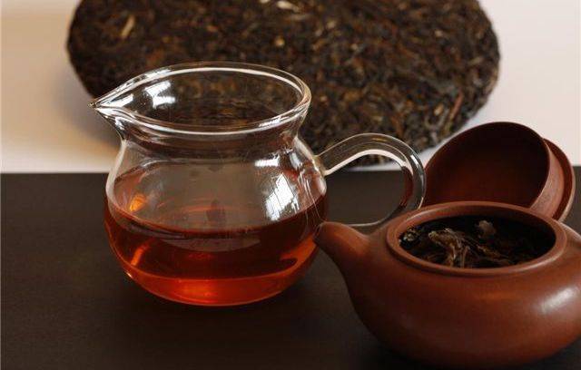 泡普洱茶用什么泥料的紫砂壶好？