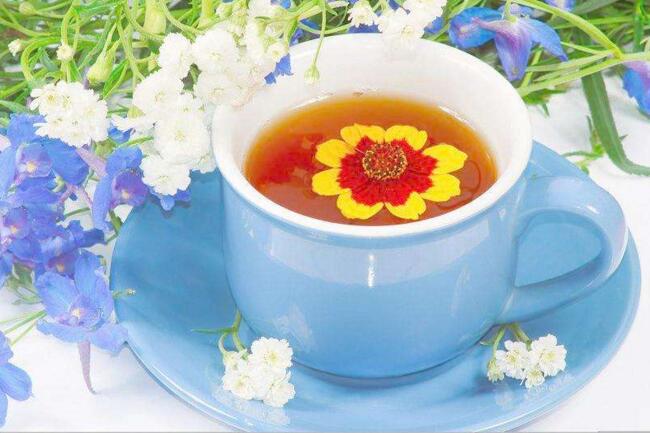 常饮鲜花茶具有独特的美容护肤作用