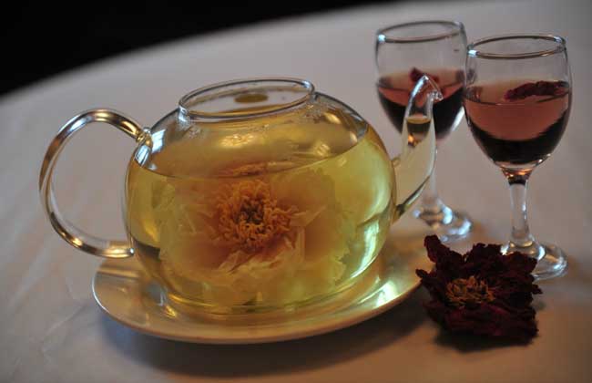 牡丹花茶的功效与作用牡丹茶的饮用禁忌是什么