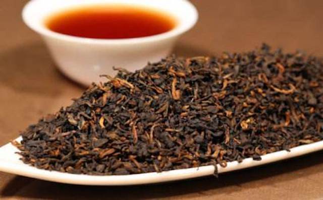 菊花茶与普洱茶可以混着喝吗？