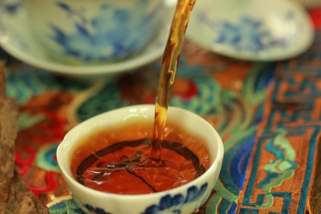 你应该知道湖南黑茶一种健康的茶饮料