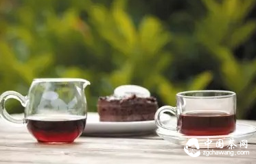 黑茶为什么能快速消除油腻