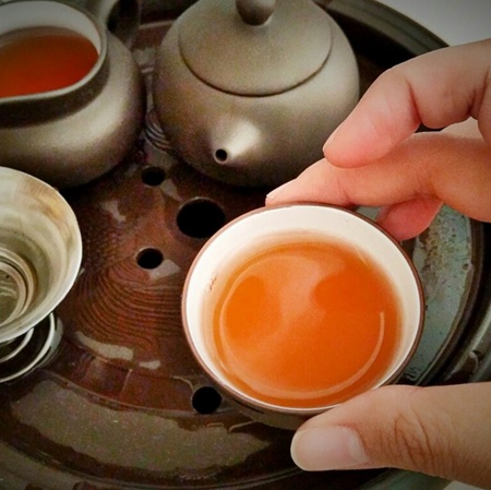 常喝黑茶能改善肌肤吗？