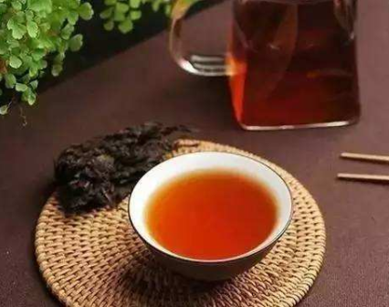 黑茶的功效与作用你知道黑茶有哪些泡法吗？