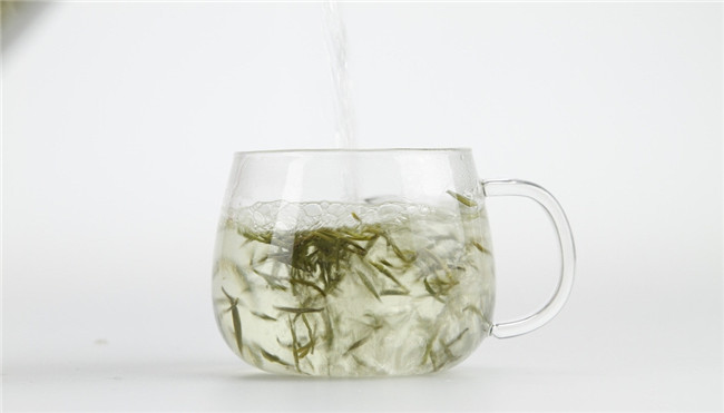 夏日白茶来相伴2种值得一试的特饮法