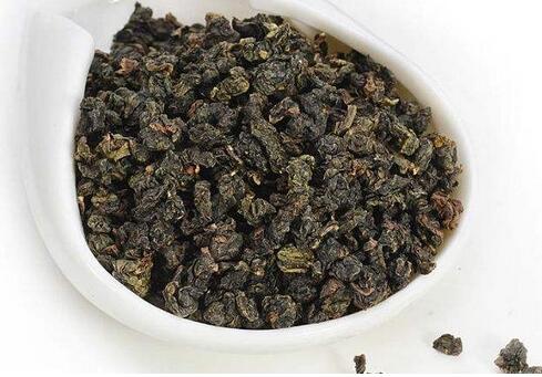 乌龙茶属于什么茶及是几种茶的总称吗,乌龙茶哪些人不能喝