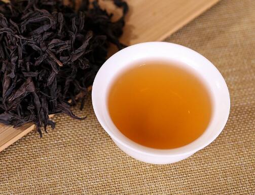 清香型乌龙茶与传统乌龙茶的有何区别
