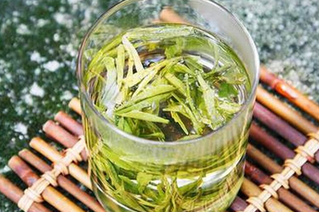多喝绿茶延年益寿茶抗衰老的化学作用