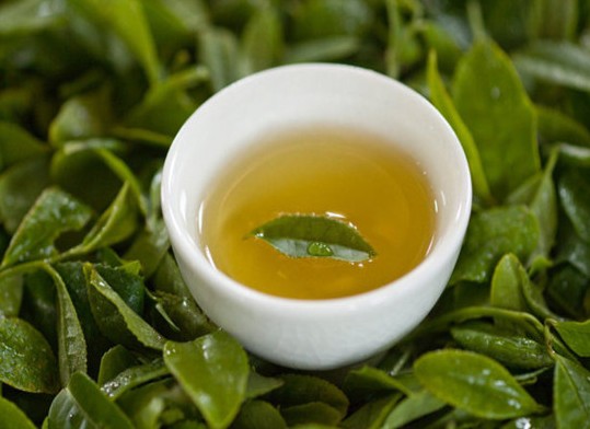 详解黄茶和绿茶的区别