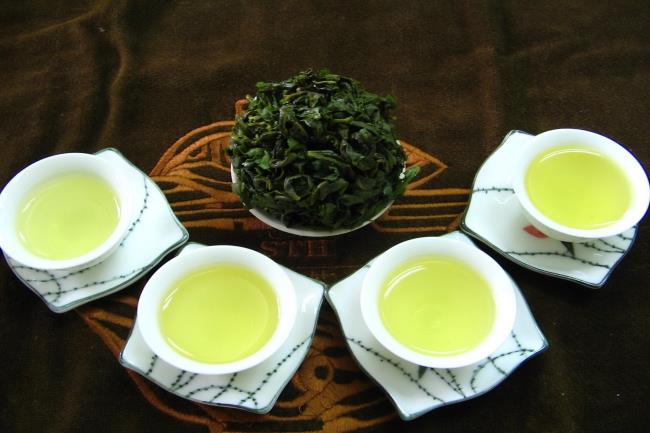 雨花茶是绿茶吗从香味分辨雨花茶种类