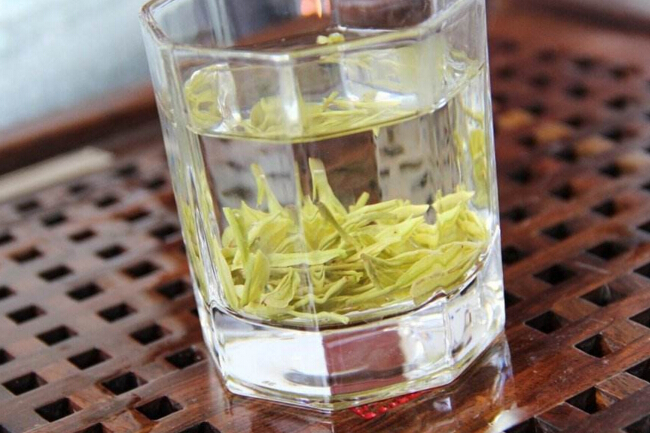 揭秘之白茶比绿茶乌龙茶更健康吗