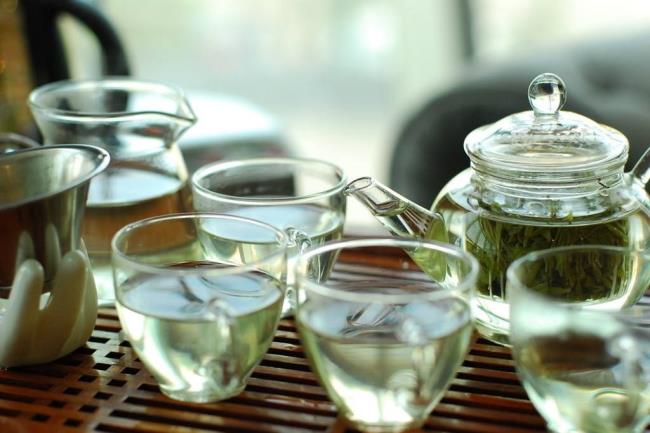 喝绿茶能减肥吗探究最健康的减肥方式
