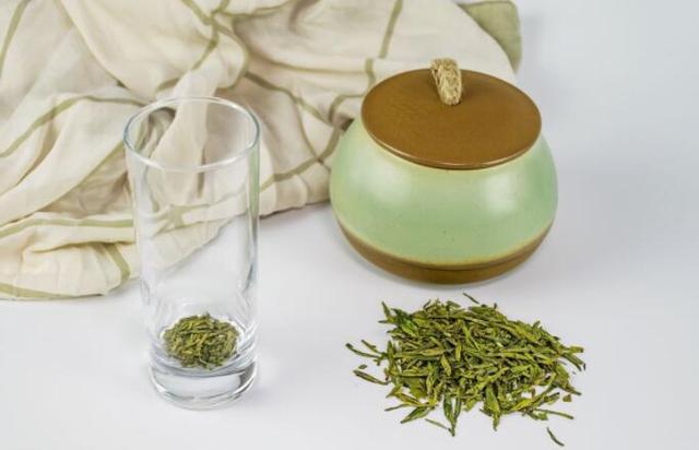 绿茶的功效与作用，饮用绿茶注意事项