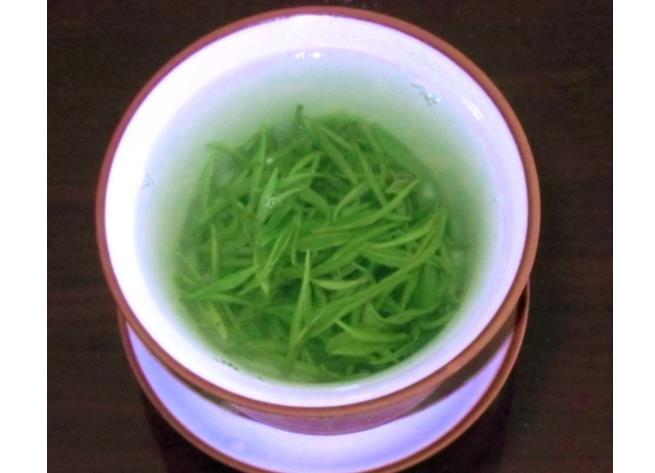 绿茶是酸性的还是碱性以及绿茶功效特点