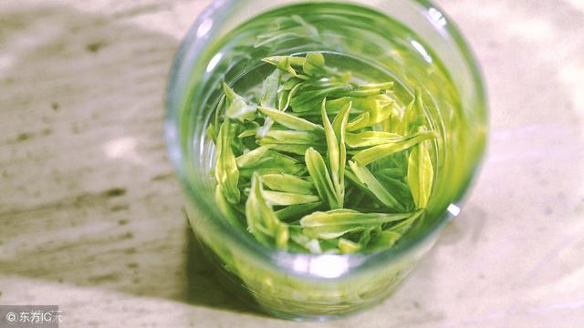 茶说：用化学的角度解读绿茶的功效
