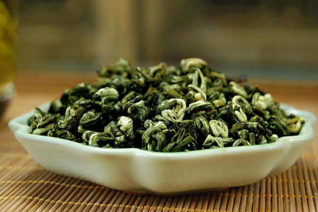 喝茶的作用：夏季喝绿茶有什么好处