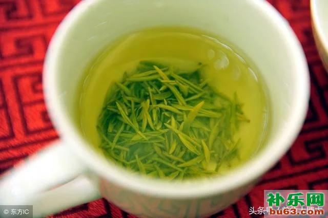 夏季来了应该少喝饮料多喝绿茶，专家告诉你为什么