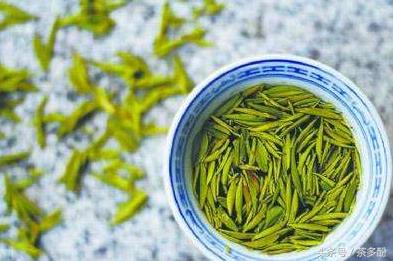 绿茶有哪些功效，喝绿茶要注意什么？