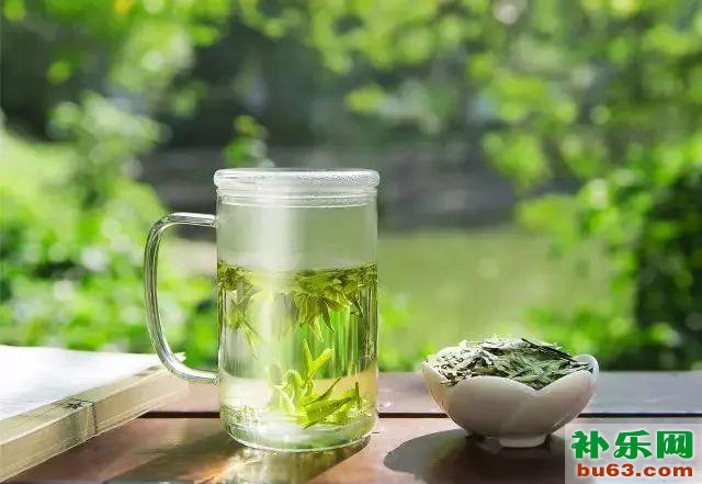 长知识｜绿茶为什么不能用100℃的水泡？