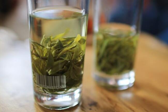 每天喝四杯绿茶能够有效预防癌症