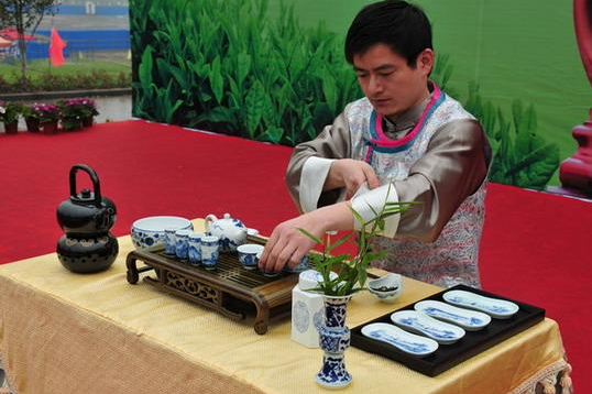 三清茶的产地，三清茶可以去除口臭，三清茶茶艺表演