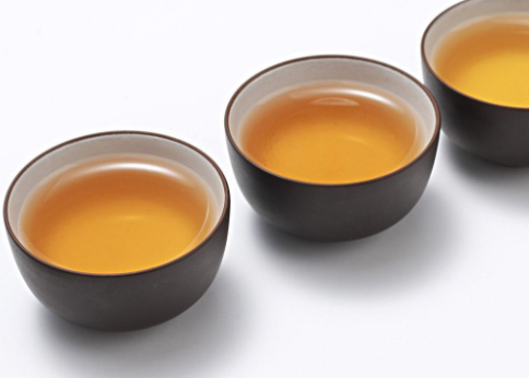 茶农的茶和品牌企业的茶买哪个更好？肝热喝什么茶？