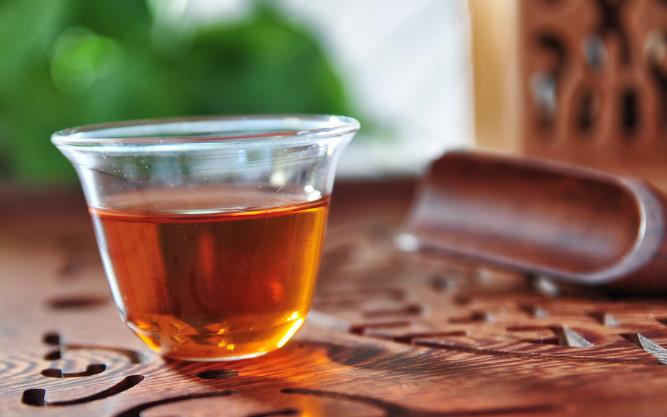 冬季减肥：五种排毒瘦身茶的制作及功效