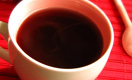 黑米茶的功效与作用？黑米茶怎么喝、里面的米能吃吗？