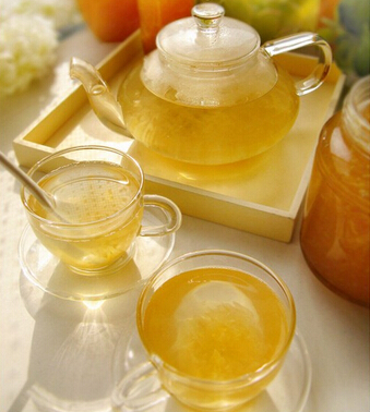 蜂蜜柚子茶的功效美白养颜抵抗皮肤病