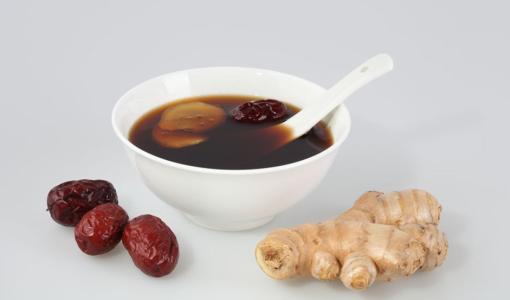 健康养生：几款适合在冬季喝的保健茶