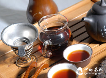 小心不良的饮茶习惯危害身体健康