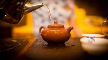 紫砂壶的开壶、茶叶匹配与清洁