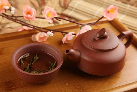 杜仲茶能减肥吗、可以长期喝吗？杜仲和杜仲茶一样吗？