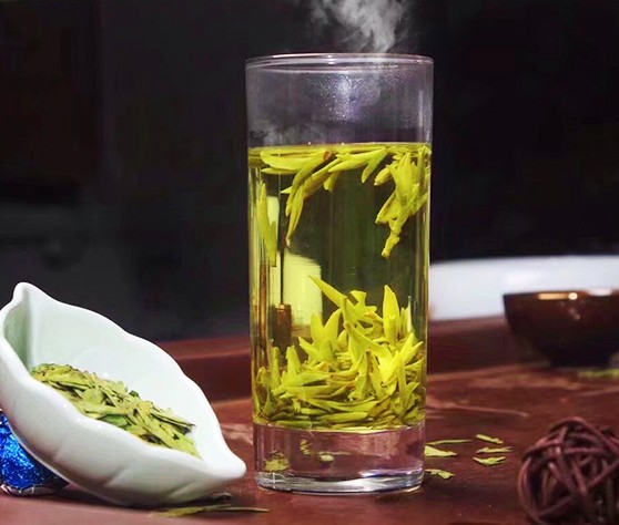 西湖龙井茶价格正宗龙井茶多少钱一斤？