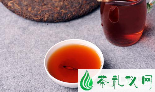 普洱茶知识：生茶放久了就变成熟茶了吗？