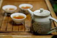 据研究表明饮茶有助于防范非典