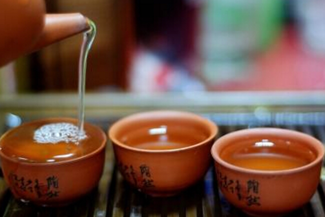 中国文化博大精深花有花语茶也有茶语